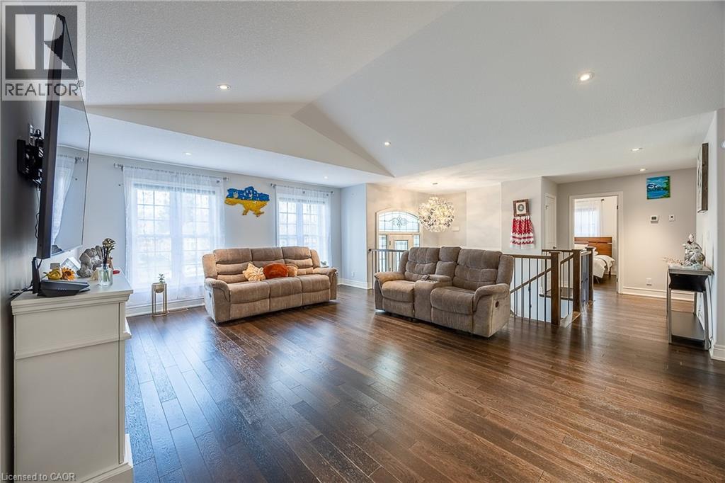 324 Courtland Street, Delhi, Ontario  N4B 0A8 - Photo 7 - 40819094