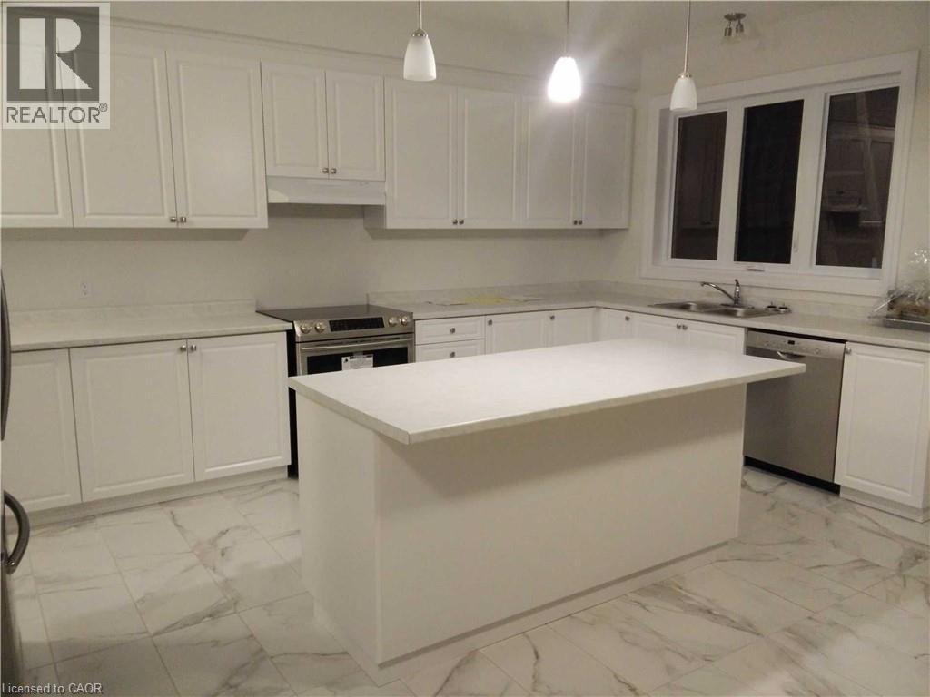 793 Sundrops Court, Waterloo, Ontario  N2V 0C5 - Photo 10 - 40818495