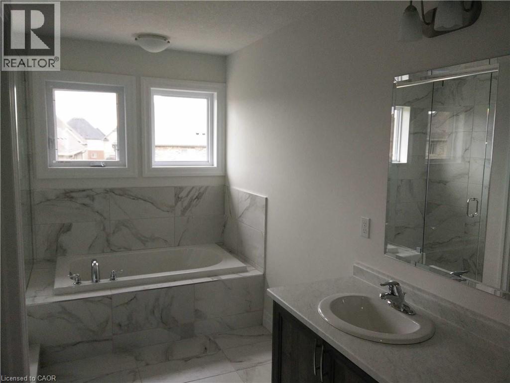 793 Sundrops Court, Waterloo, Ontario  N2V 0C5 - Photo 13 - 40818495