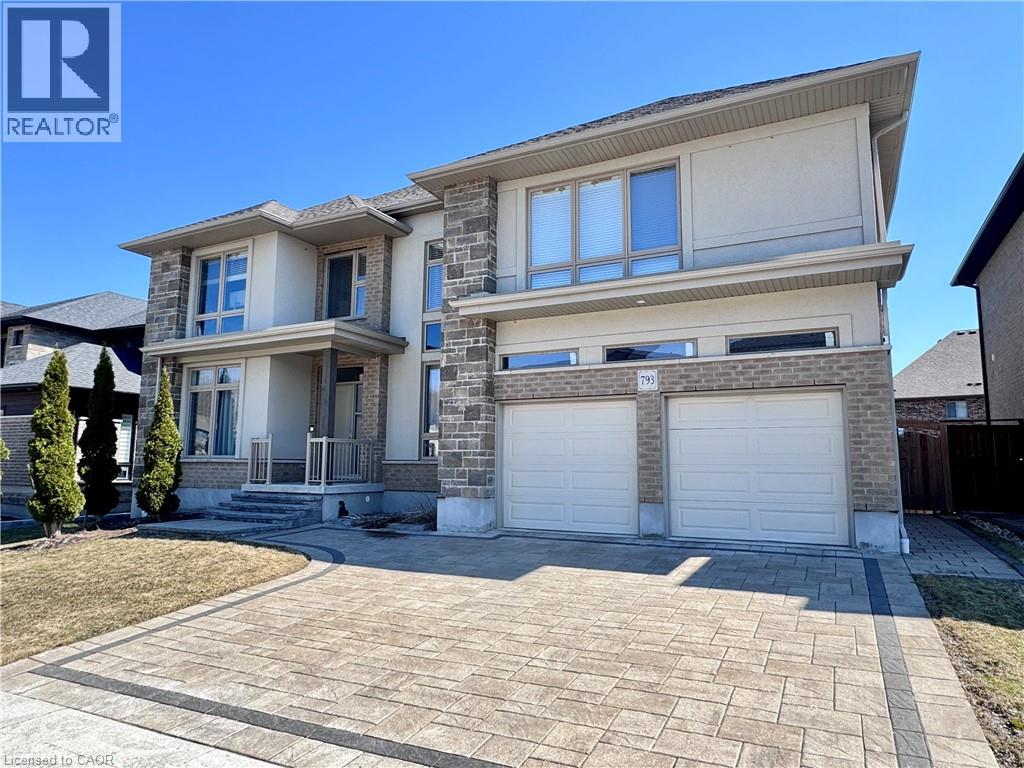 793 Sundrops Court, Waterloo, Ontario  N2V 0C5 - Photo 3 - 40818495