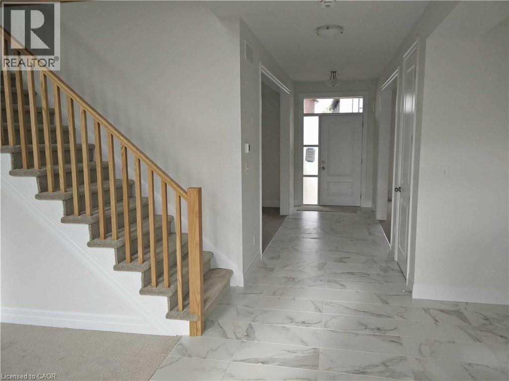 793 Sundrops Court, Waterloo, Ontario  N2V 0C5 - Photo 6 - 40818495