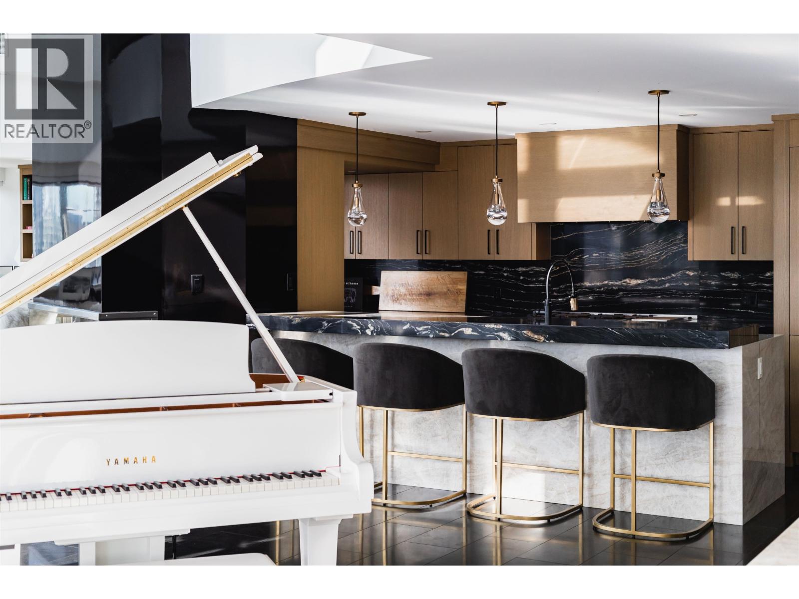 1503/04 283 Davie Street, Vancouver, British Columbia  V6B 5T6 - Photo 3 - R3079863