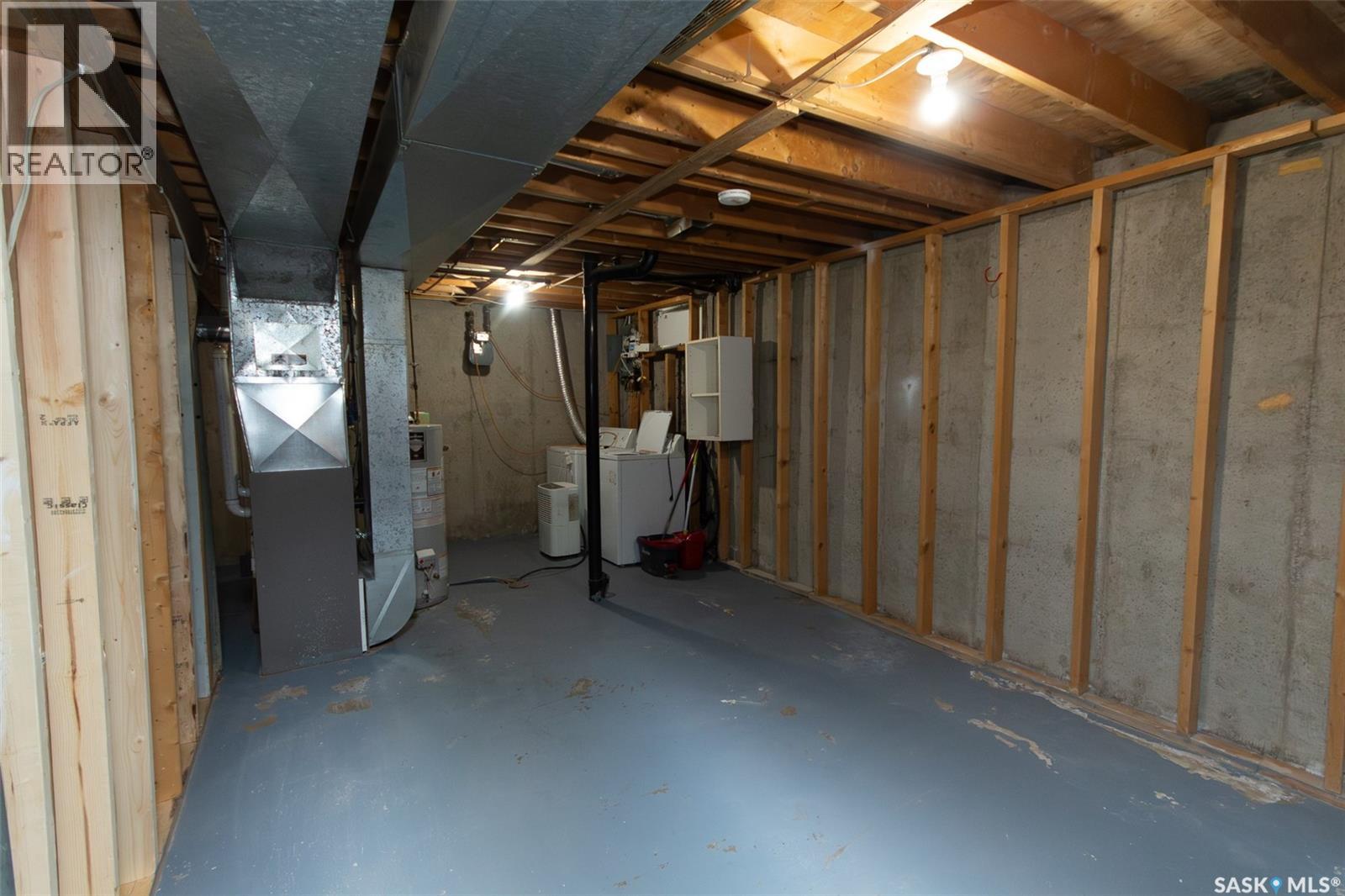 1672 102nd Street, North Battleford, Saskatchewan  S9A 1H1 - Photo 14 - SK032390