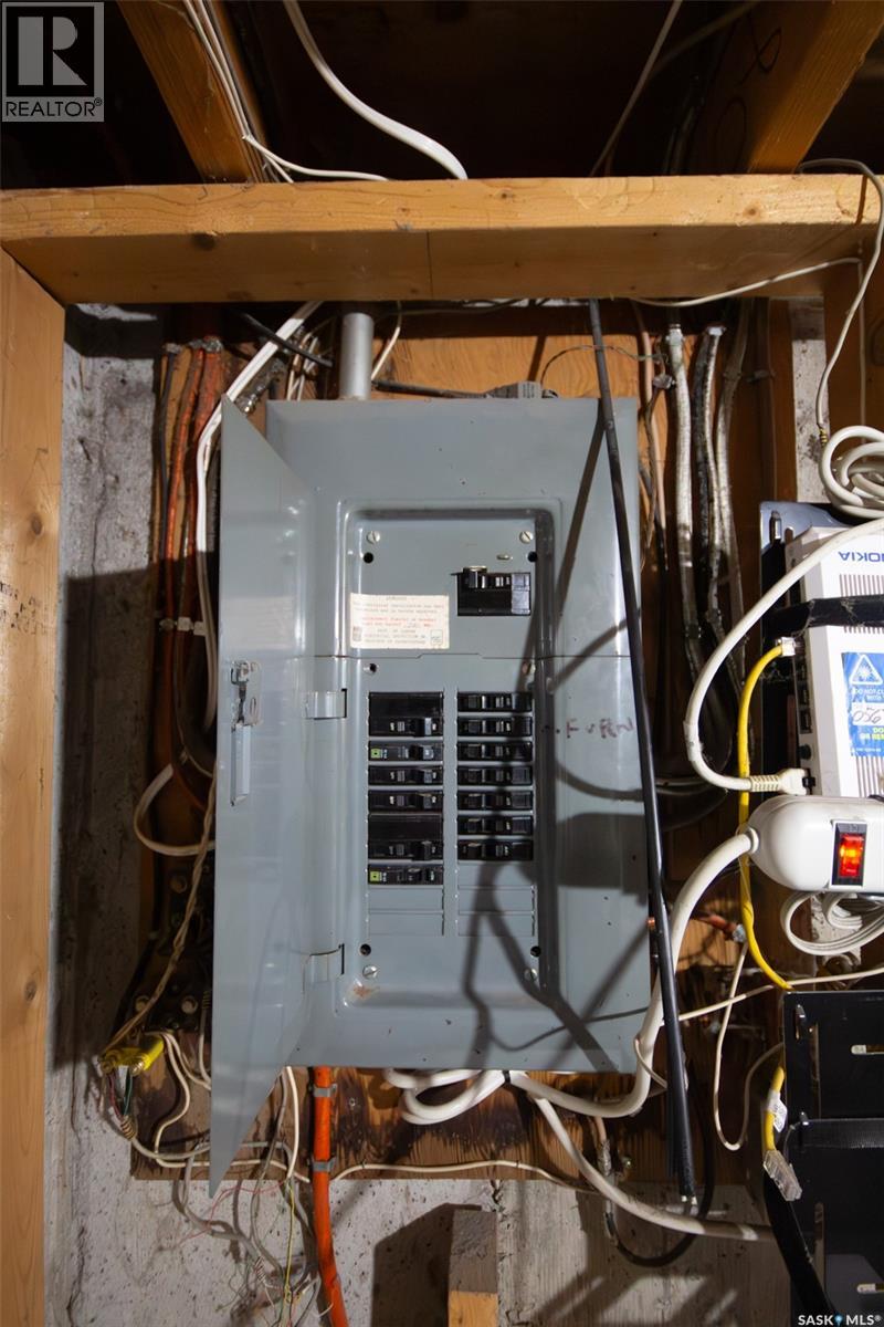 1672 102nd Street, North Battleford, Saskatchewan  S9A 1H1 - Photo 18 - SK032390