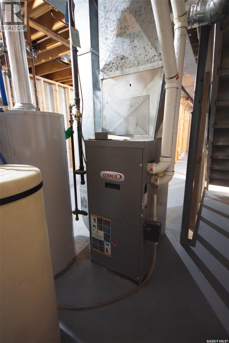 1672 102nd Street, North Battleford, Saskatchewan  S9A 1H1 - Photo 17 - SK032390