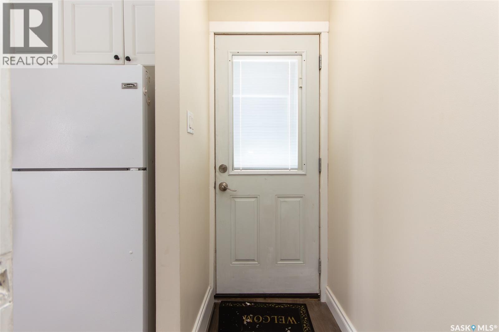 1672 102nd Street, North Battleford, Saskatchewan  S9A 1H1 - Photo 2 - SK032390