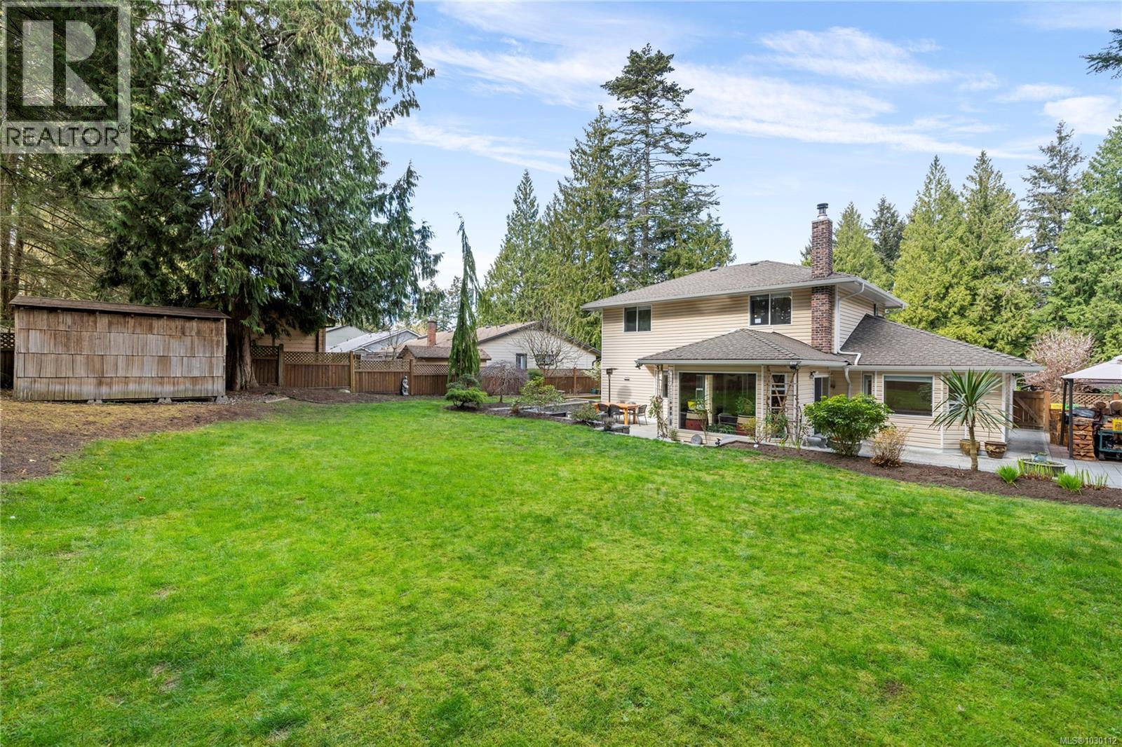 1170 Clubhouse Dr, Qualicum Beach, British Columbia  V9K 1C4 - Photo 36 - 1030112