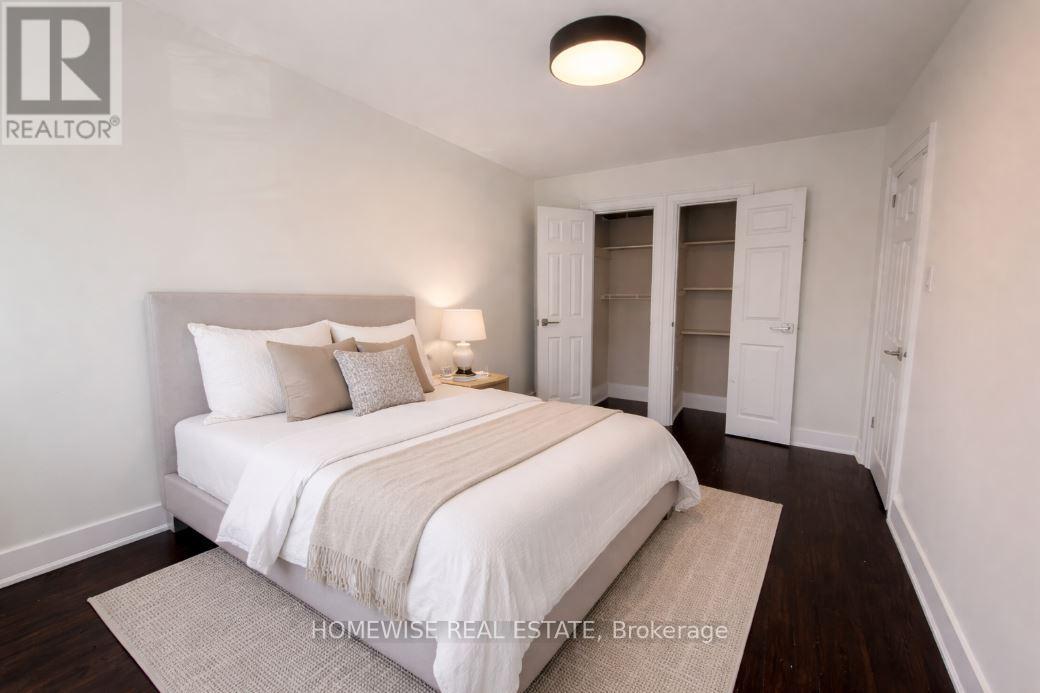 11 - 189 Vaughan Road, Toronto, Ontario  M6C 2M4 - Photo 4 - C12977194