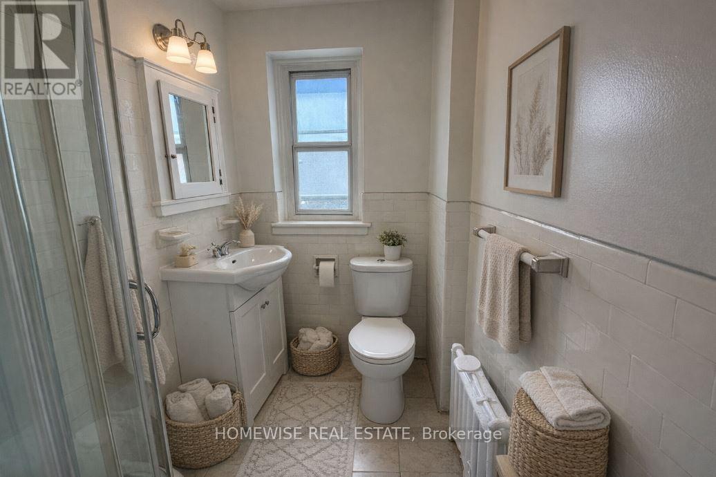 11 - 189 Vaughan Road, Toronto, Ontario  M6C 2M4 - Photo 5 - C12977194