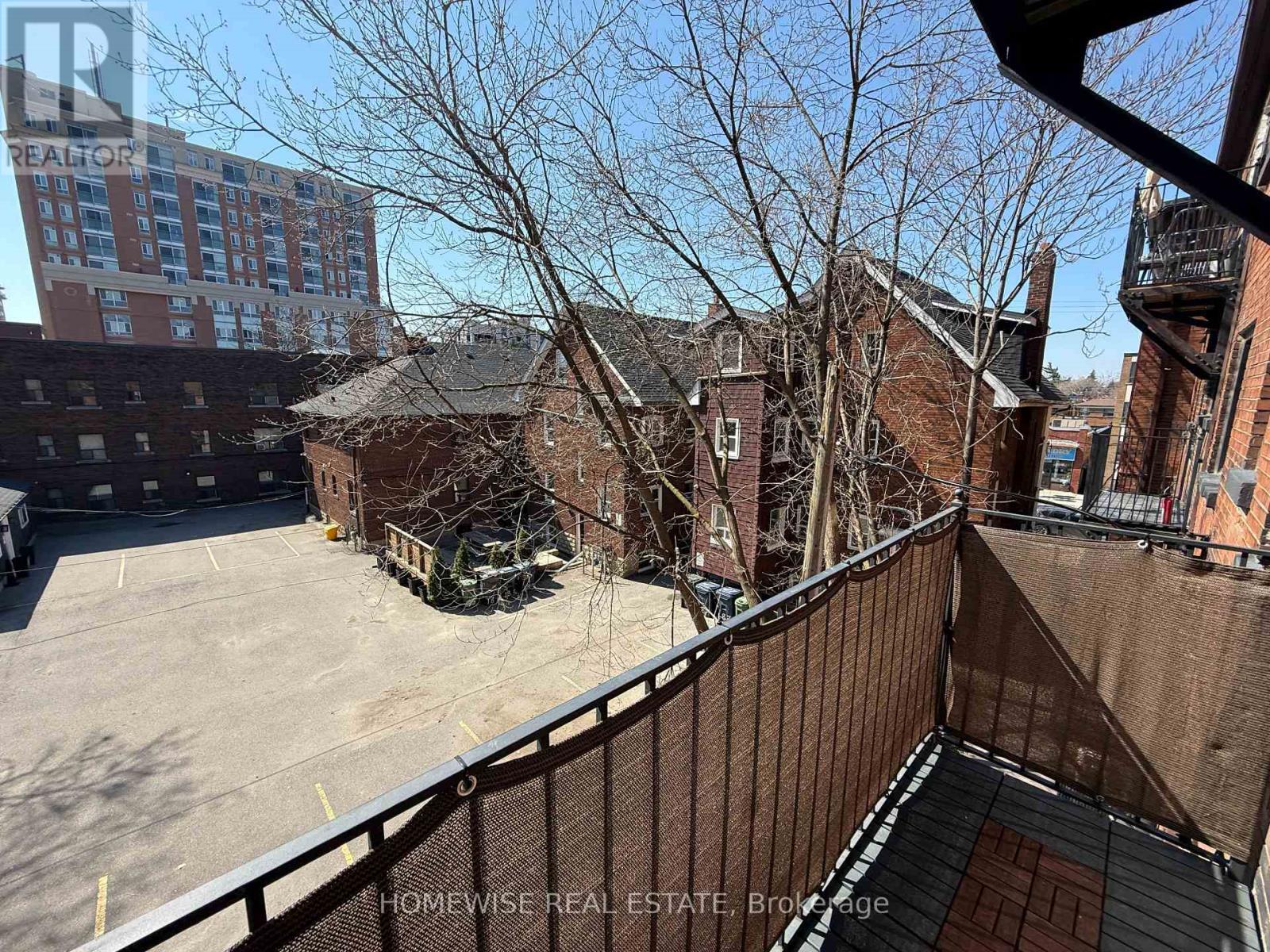 11 - 189 Vaughan Road, Toronto, Ontario  M6C 2M4 - Photo 6 - C12977194