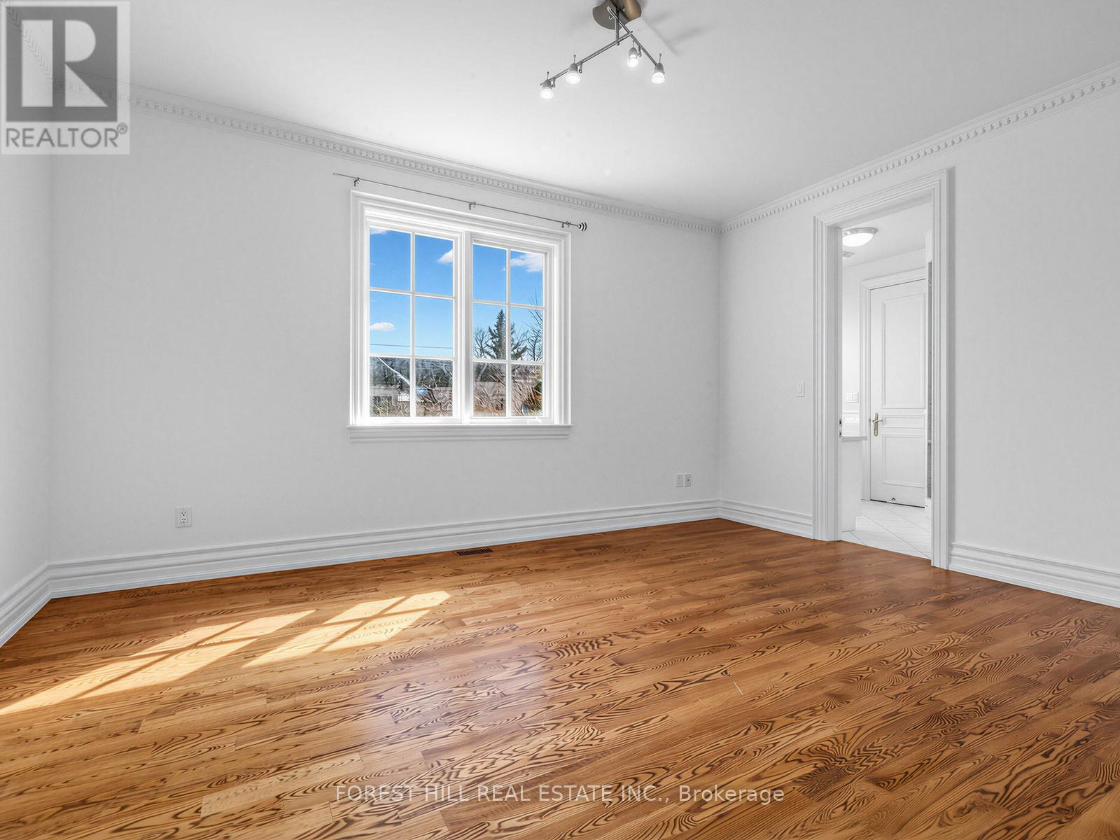 8 Colvestone Road, Toronto, Ontario  M2L 1X3 - Photo 31 - C12977266