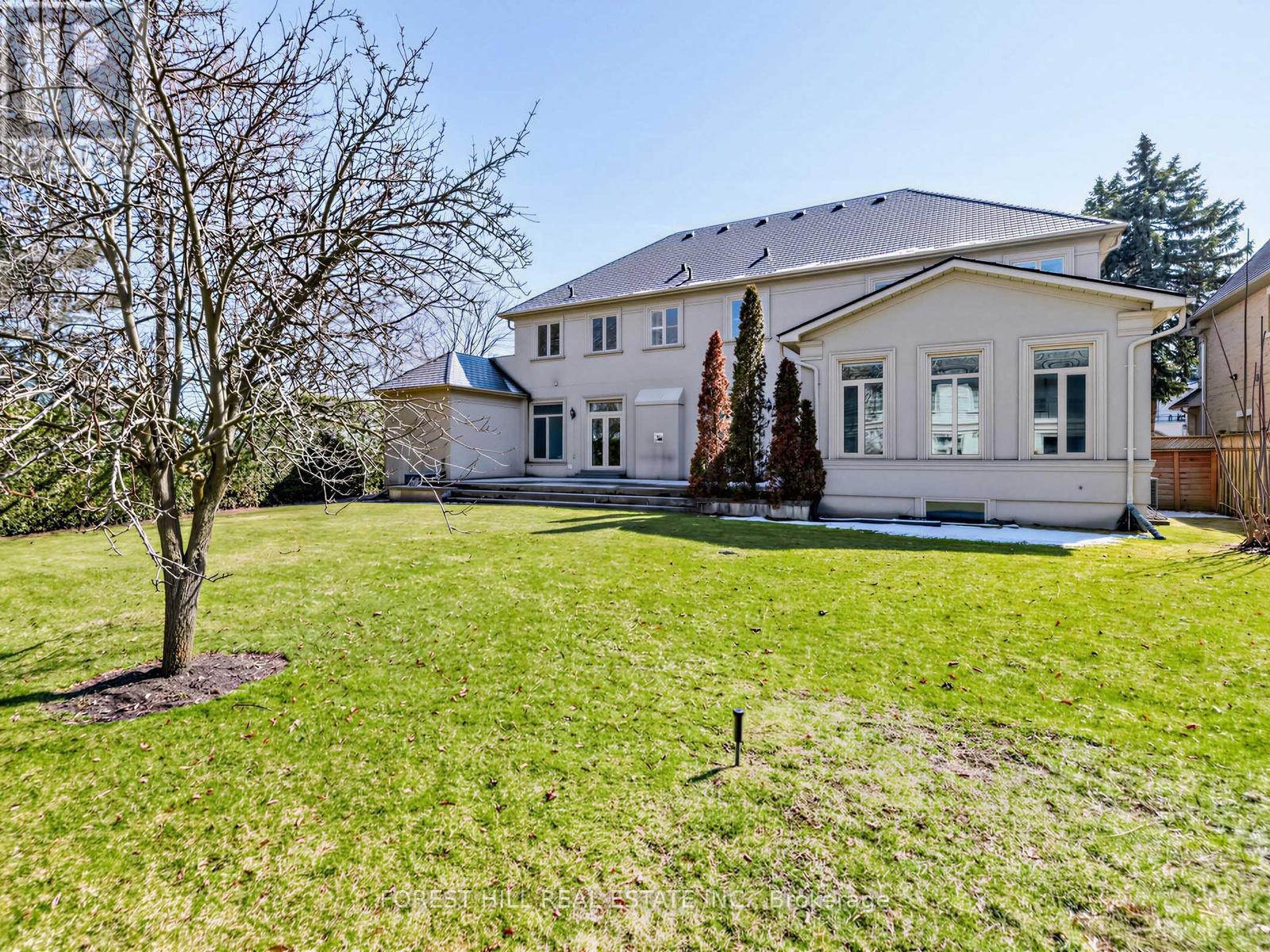 8 Colvestone Road, Toronto, Ontario  M2L 1X3 - Photo 49 - C12977266