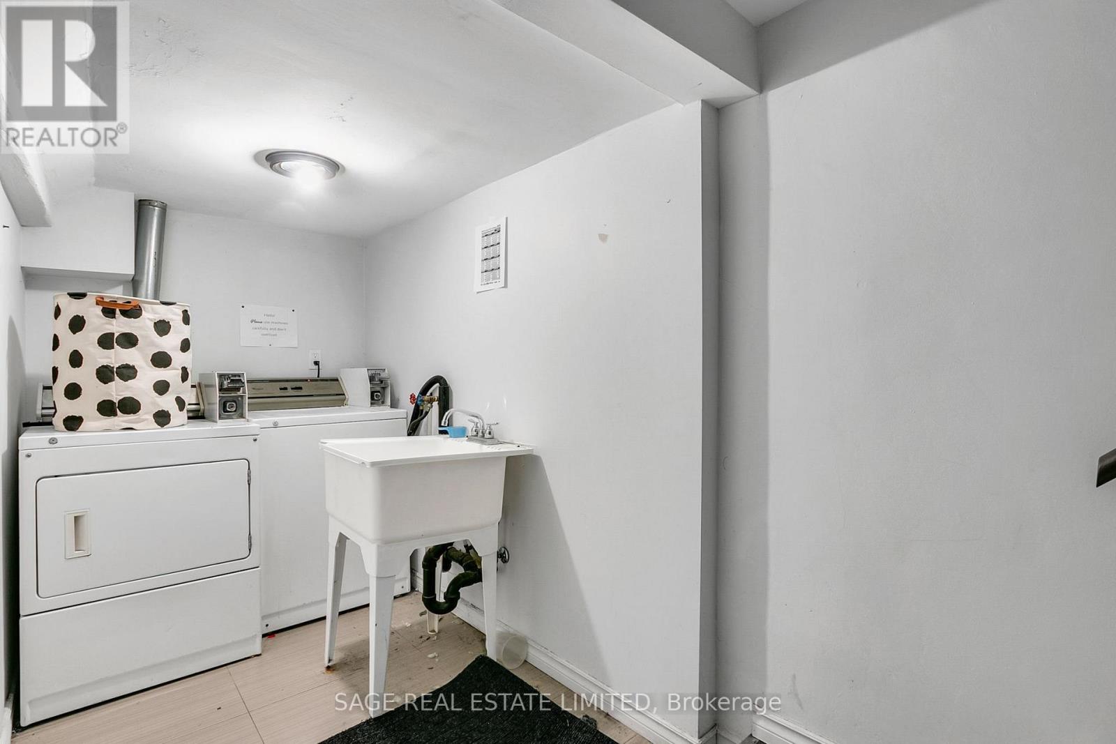 65 Lakeview Avenue, Toronto, Ontario  M6J 3B4 - Photo 23 - C12977270