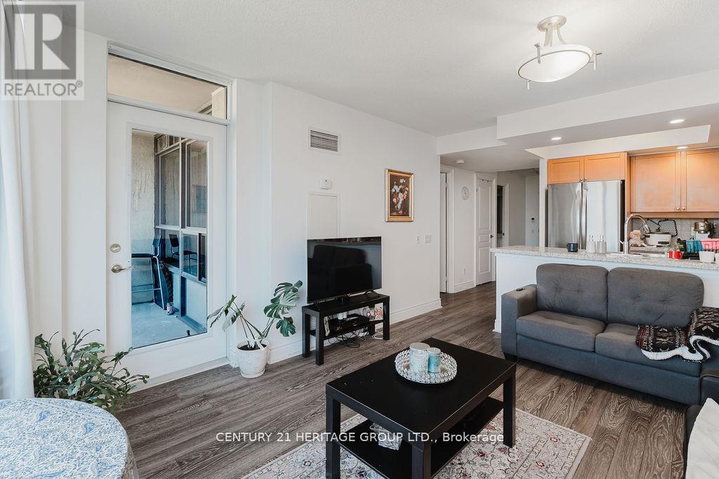 2009 - 10 Northtown Way, Toronto, Ontario  M2N 7L4 - Photo 8 - C12977302