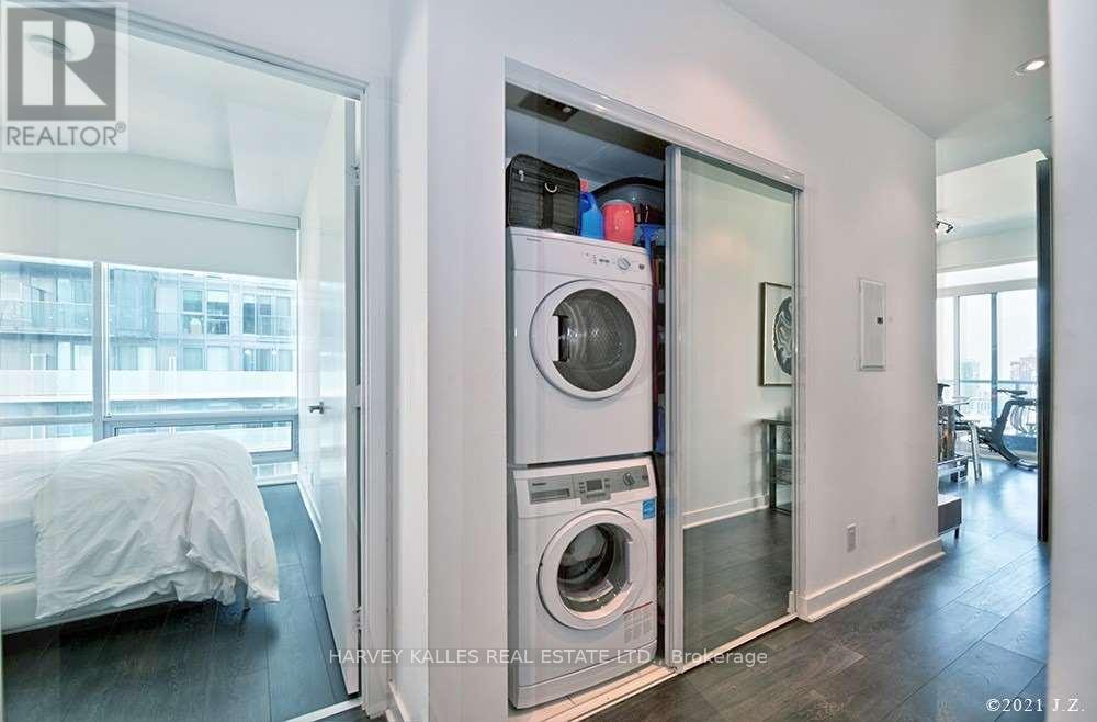 3009 - 15 Grenville Street, Toronto, Ontario  M4Y 1A1 - Photo 17 - C12977340