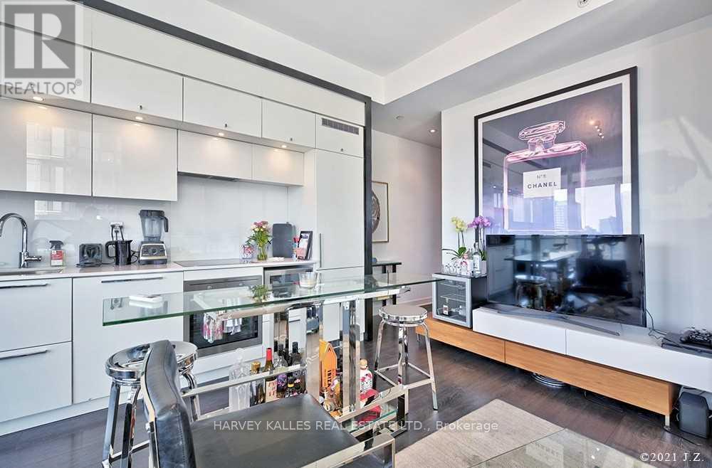 3009 - 15 Grenville Street, Toronto, Ontario  M4Y 1A1 - Photo 7 - C12977340