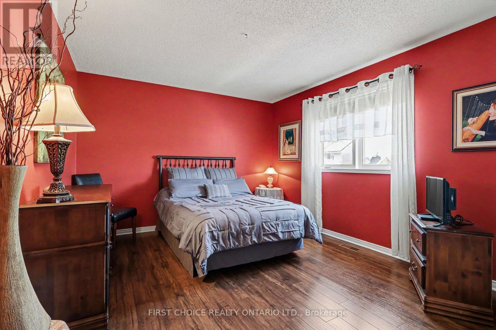 3395 Descotes Circle, Clarence-Rockland, Ontario  K4K 1A8 - Photo 11 - X12977192