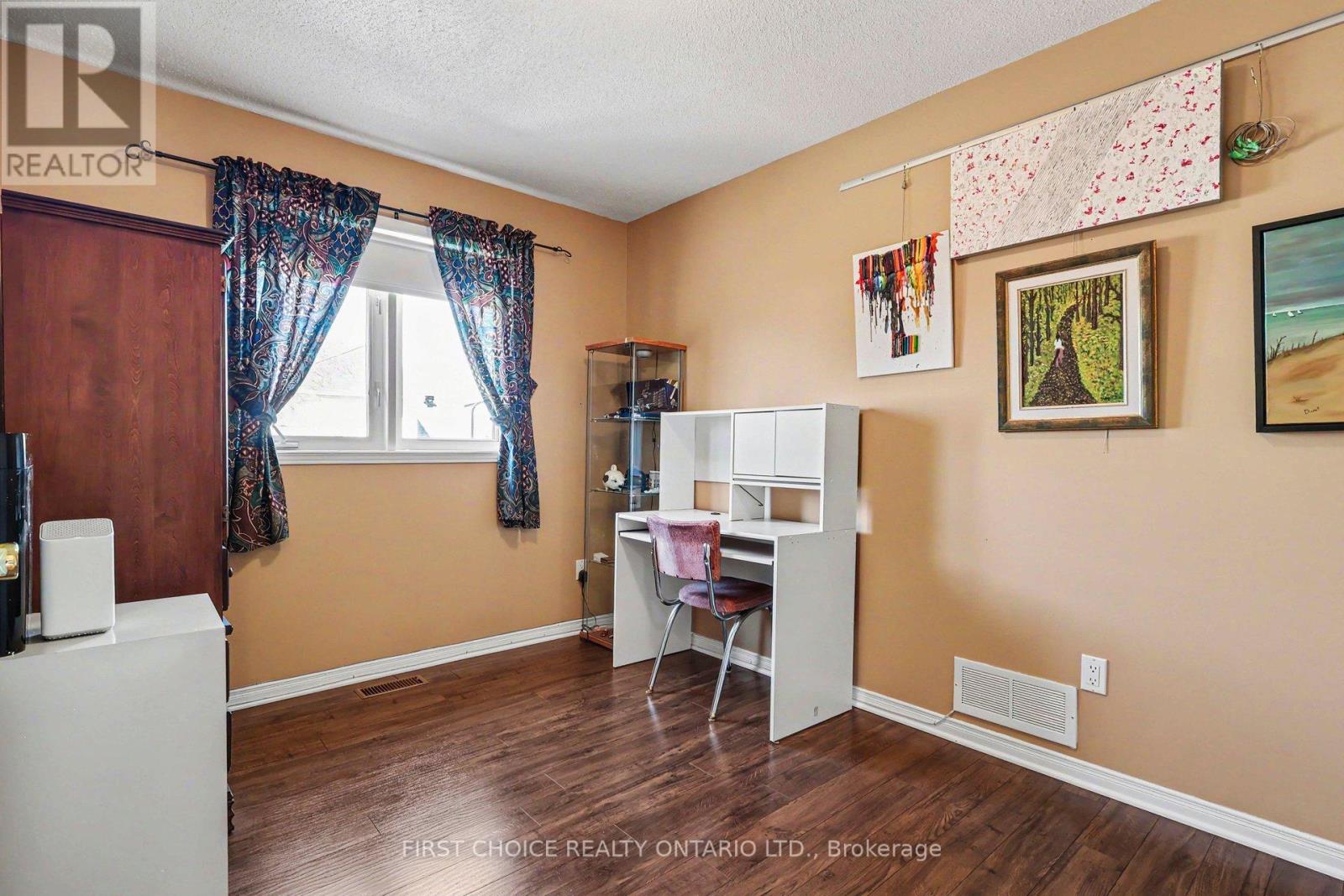 3395 Descotes Circle, Clarence-Rockland, Ontario  K4K 1A8 - Photo 13 - X12977192