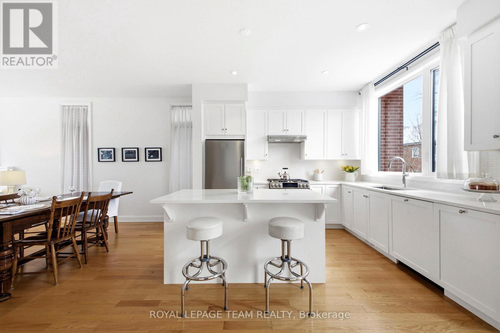 526 Edison Avenue, Ottawa, Ontario  K2A 3Y5 - Photo 13 - X12977236