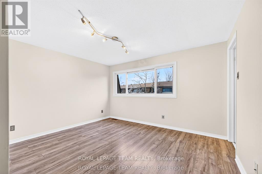 2 - 13 Bertona Street, Ottawa, Ontario  K2G 0W3 - Photo 16 - X12977252