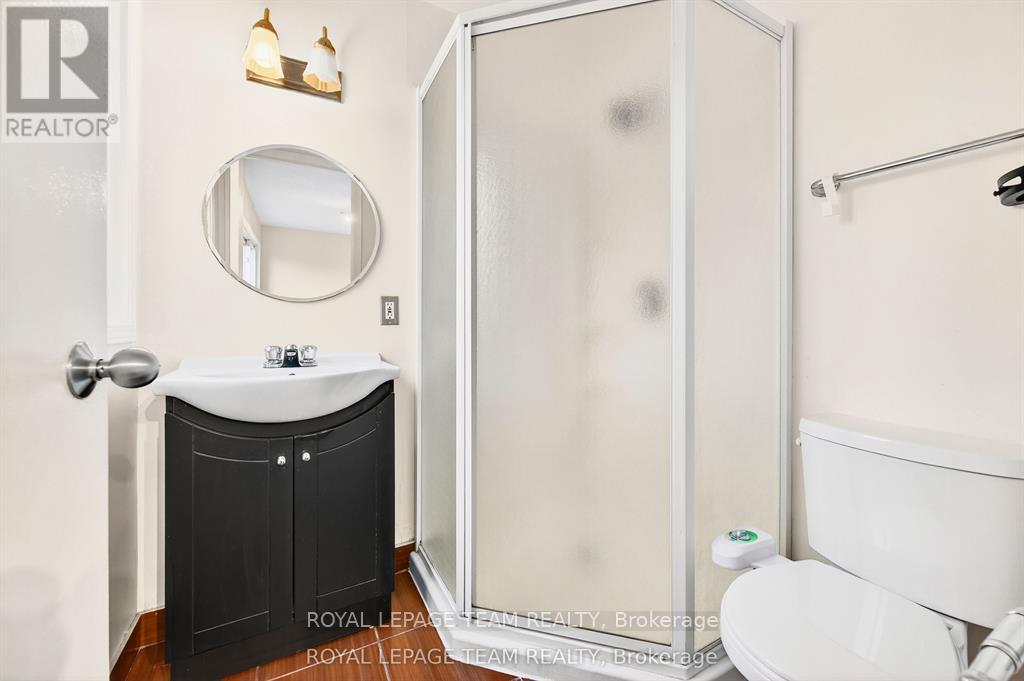 2 - 13 Bertona Street, Ottawa, Ontario  K2G 0W3 - Photo 19 - X12977252