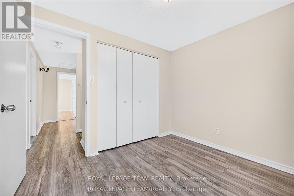 2 - 13 Bertona Street, Ottawa, Ontario  K2G 0W3 - Photo 24 - X12977252