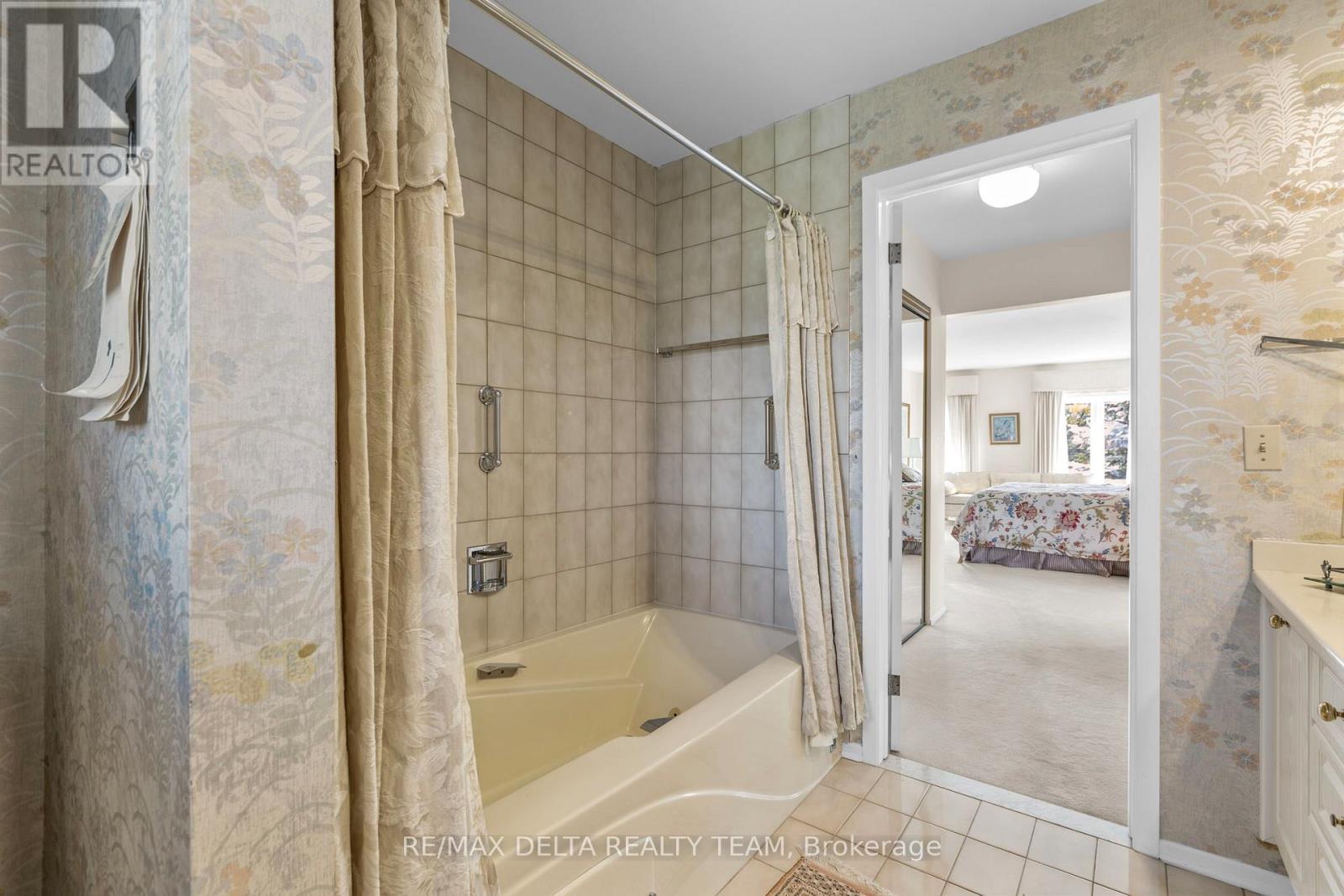 11 Garand Place, Ottawa, Ontario  K1H 8M1 - Photo 22 - X12977316