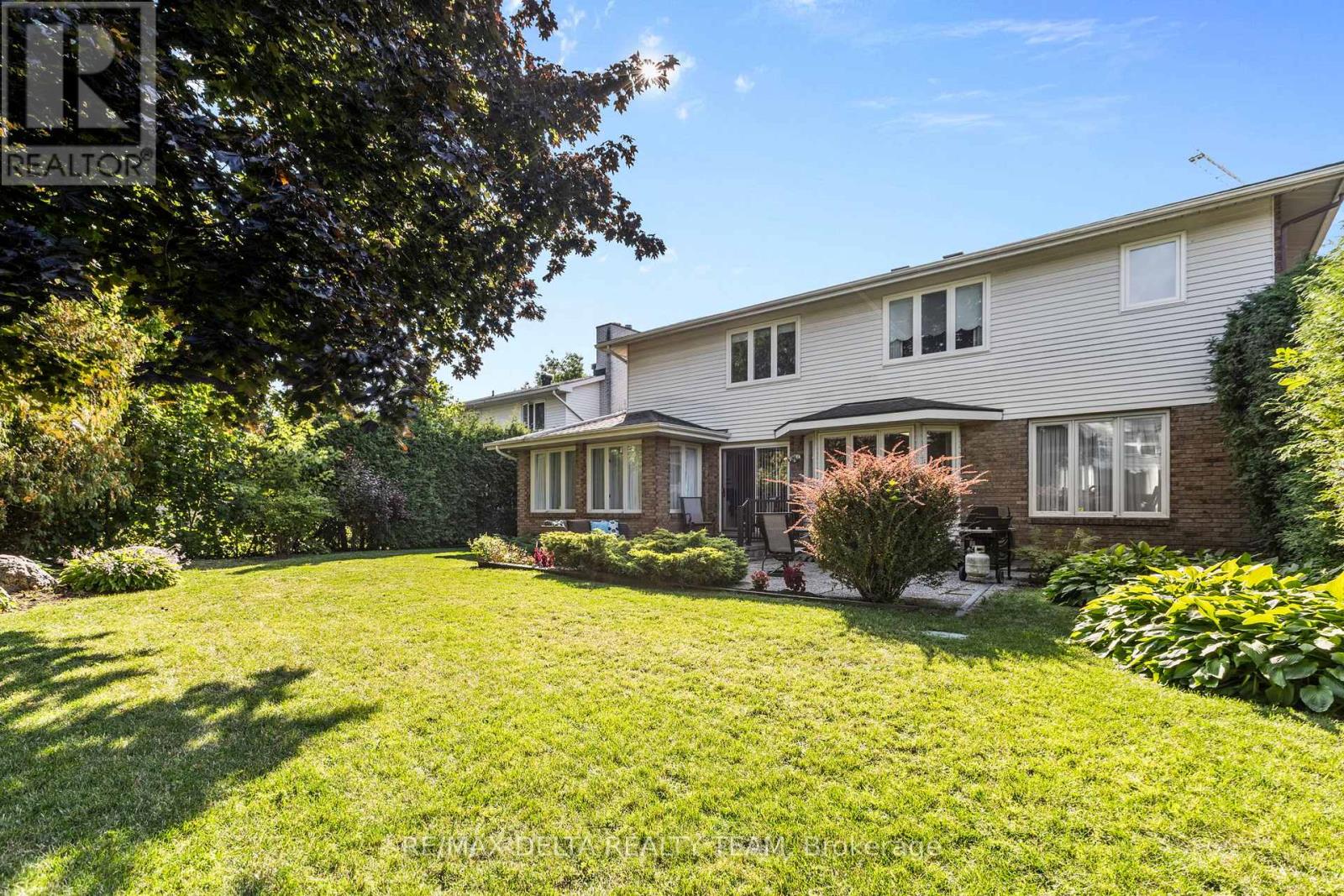 11 Garand Place, Ottawa, Ontario  K1H 8M1 - Photo 35 - X12977316