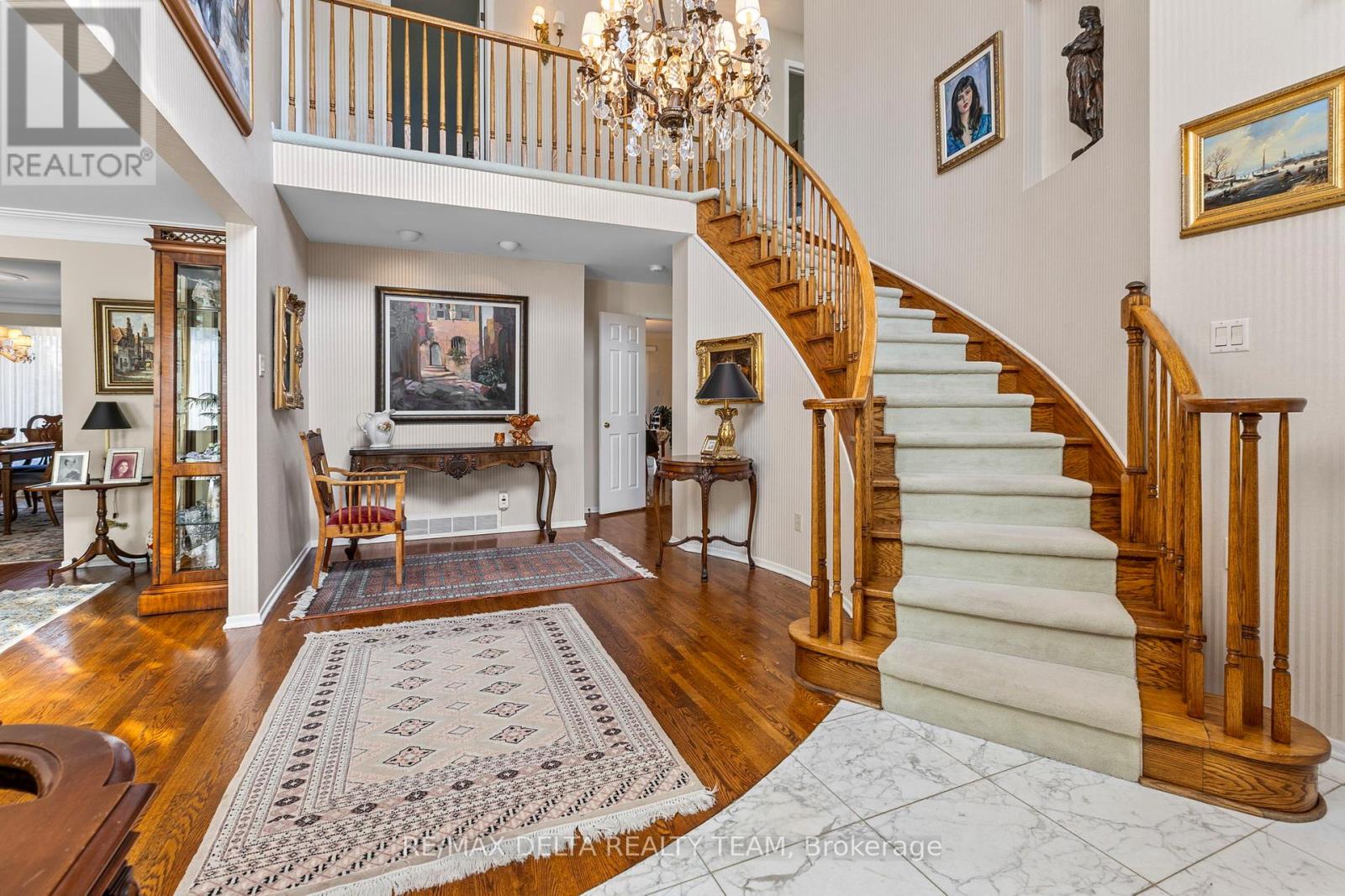 11 Garand Place, Ottawa, Ontario  K1H 8M1 - Photo 4 - X12977316