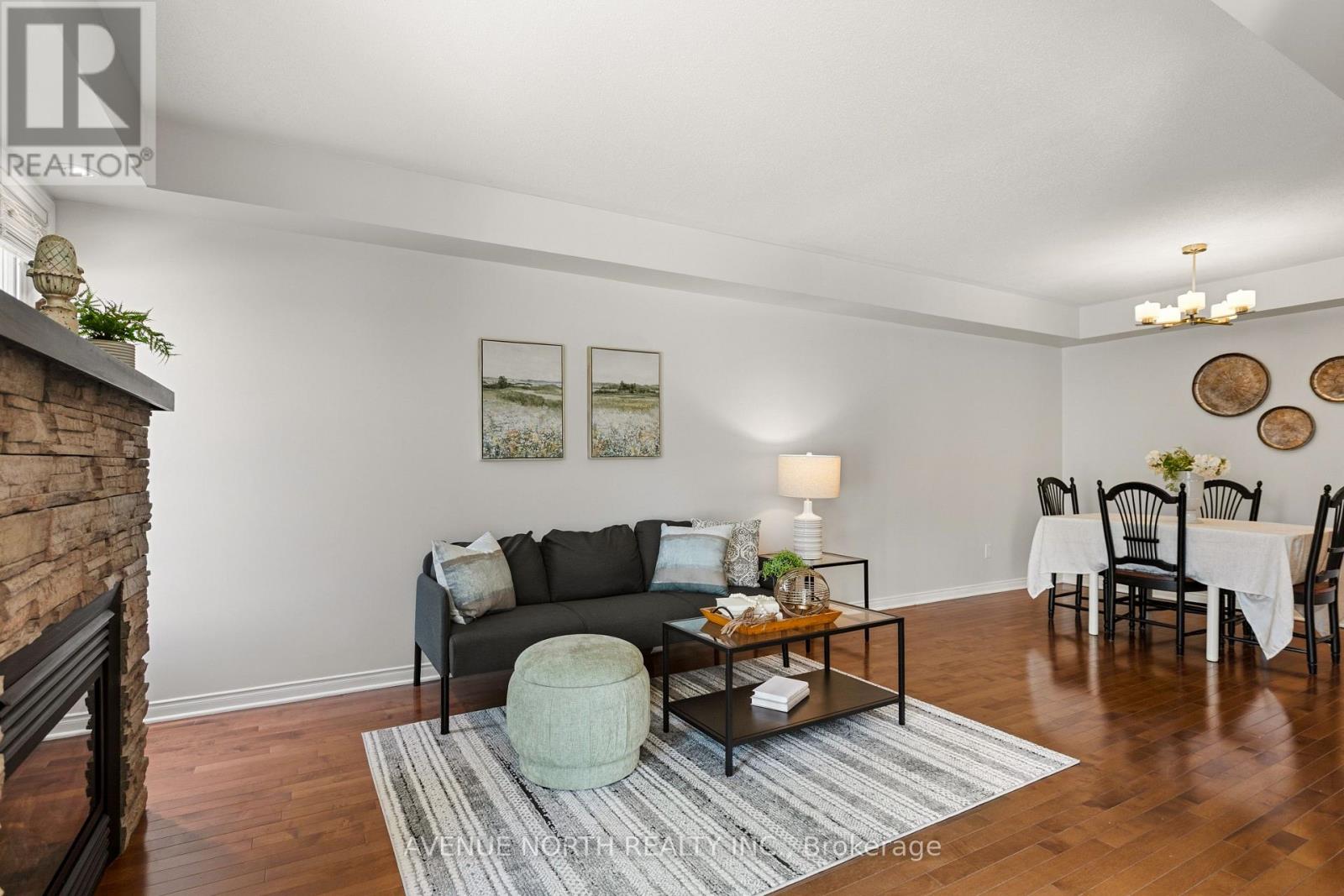 402 Ashbourne Crescent, Ottawa, Ontario  K2J 0H7 - Photo 10 - X12977318