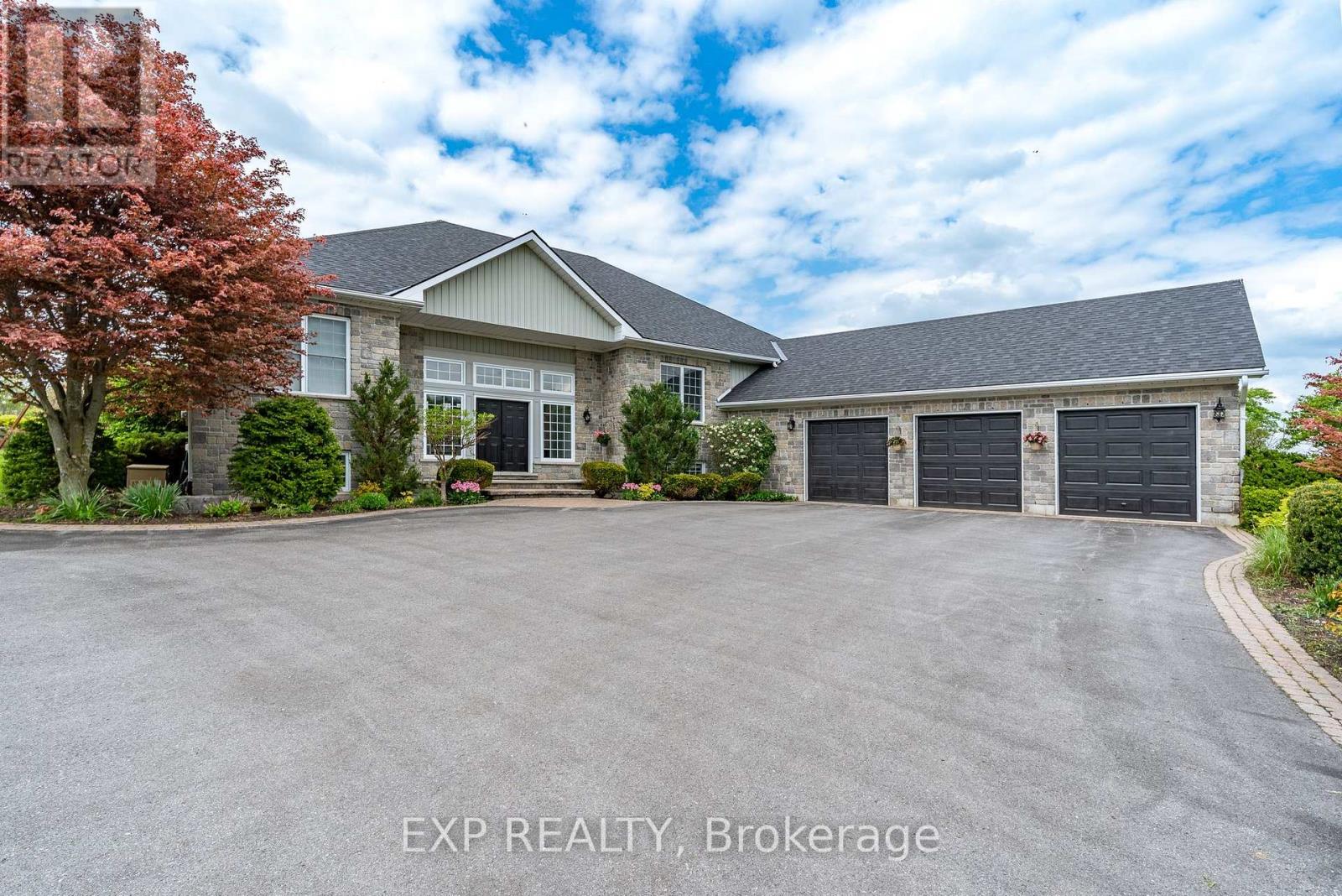 107 Country Charm Drive, Belleville, Ontario  K0K 2V0 - Photo 2 - X12699456