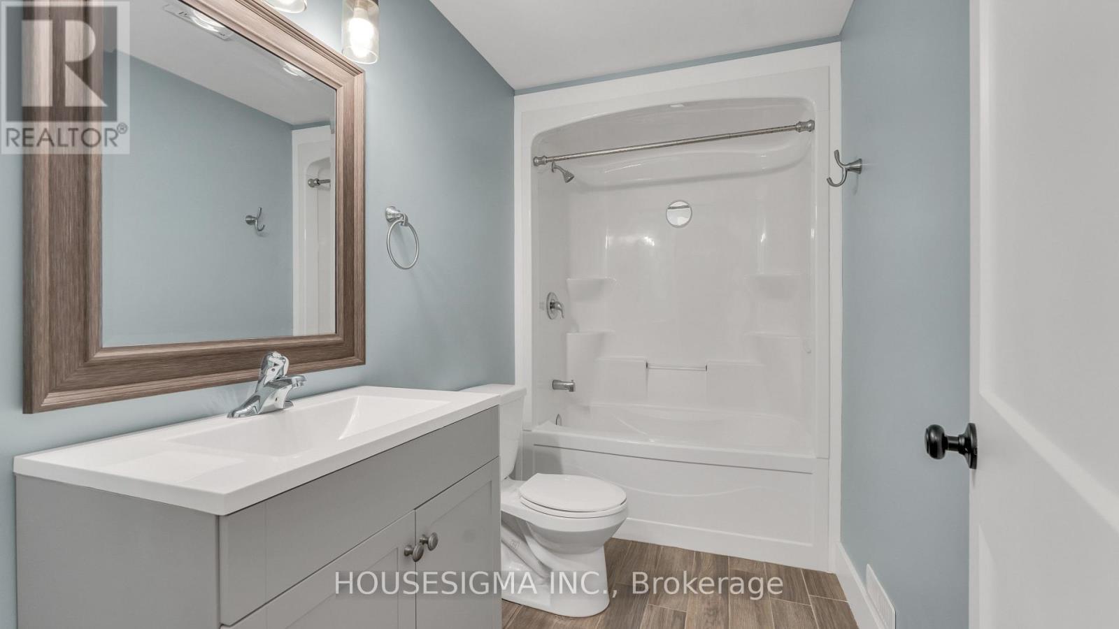 44 - 41 Earlscourt Terrace, Middlesex Centre (Kilworth), Ontario  N0L 1R0 - Photo 32 - X12977230