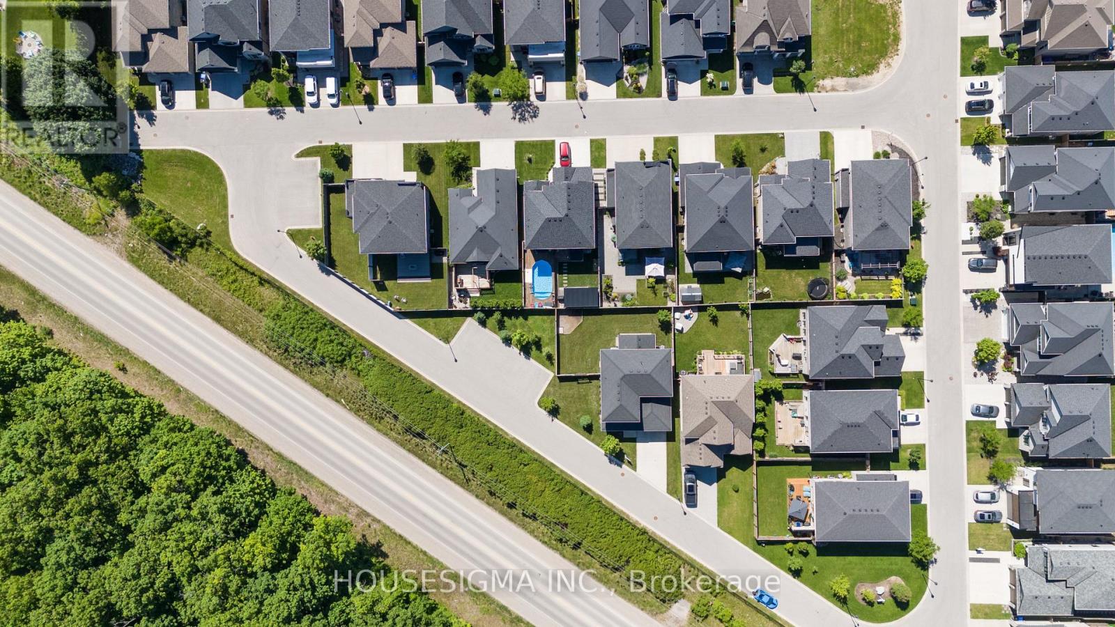 44 - 41 Earlscourt Terrace, Middlesex Centre (Kilworth), Ontario  N0L 1R0 - Photo 38 - X12977230