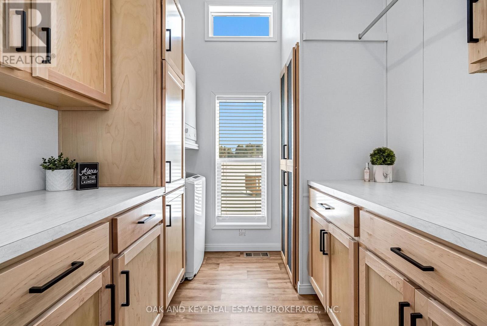 203 - 4838 Switzer Drive, Southwest Middlesex, Ontario  N0L 1A0 - Photo 32 - X12977324