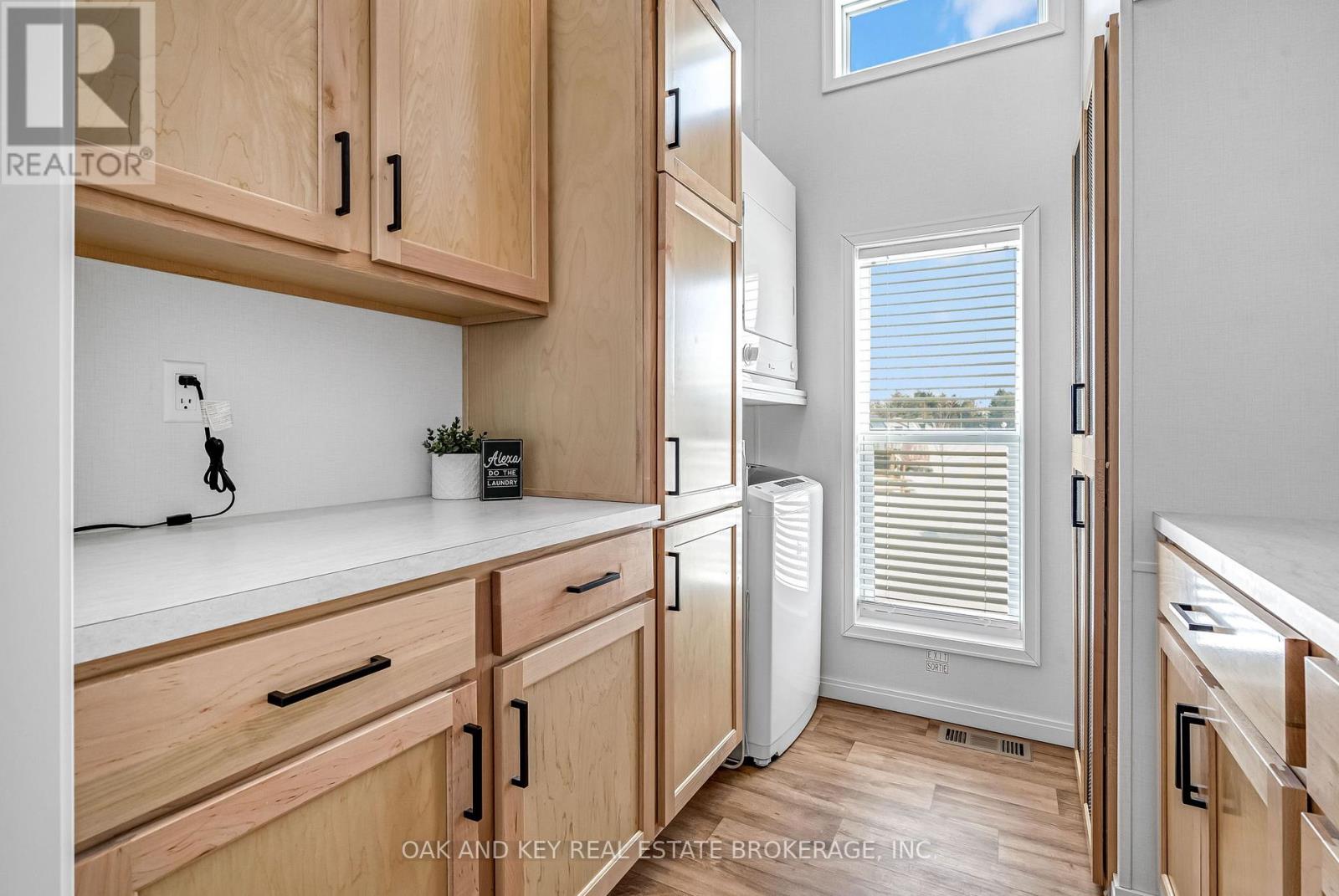 203 - 4838 Switzer Drive, Southwest Middlesex, Ontario  N0L 1A0 - Photo 33 - X12977324