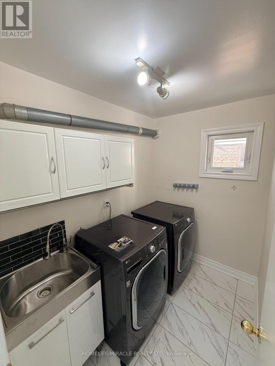 2274 Chapman Court, Pickering, Ontario  L1X 2E8 - Photo 14 - E12977232