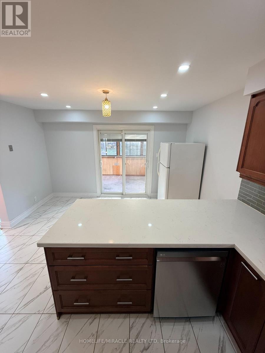 2274 Chapman Court, Pickering, Ontario  L1X 2E8 - Photo 24 - E12977232