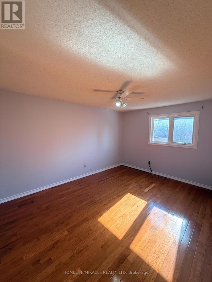 2274 Chapman Court, Pickering, Ontario  L1X 2E8 - Photo 35 - E12977232