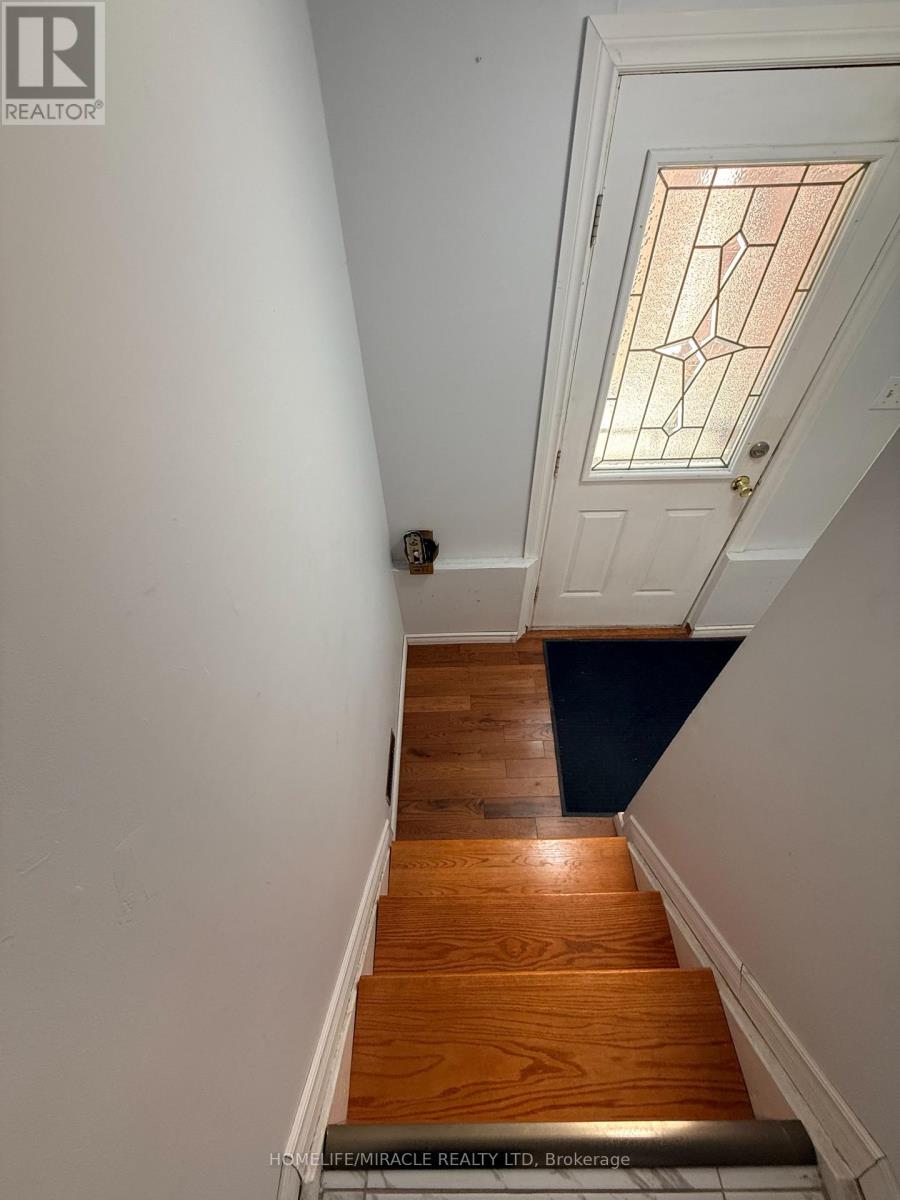 2274 Chapman Court, Pickering, Ontario  L1X 2E8 - Photo 38 - E12977232