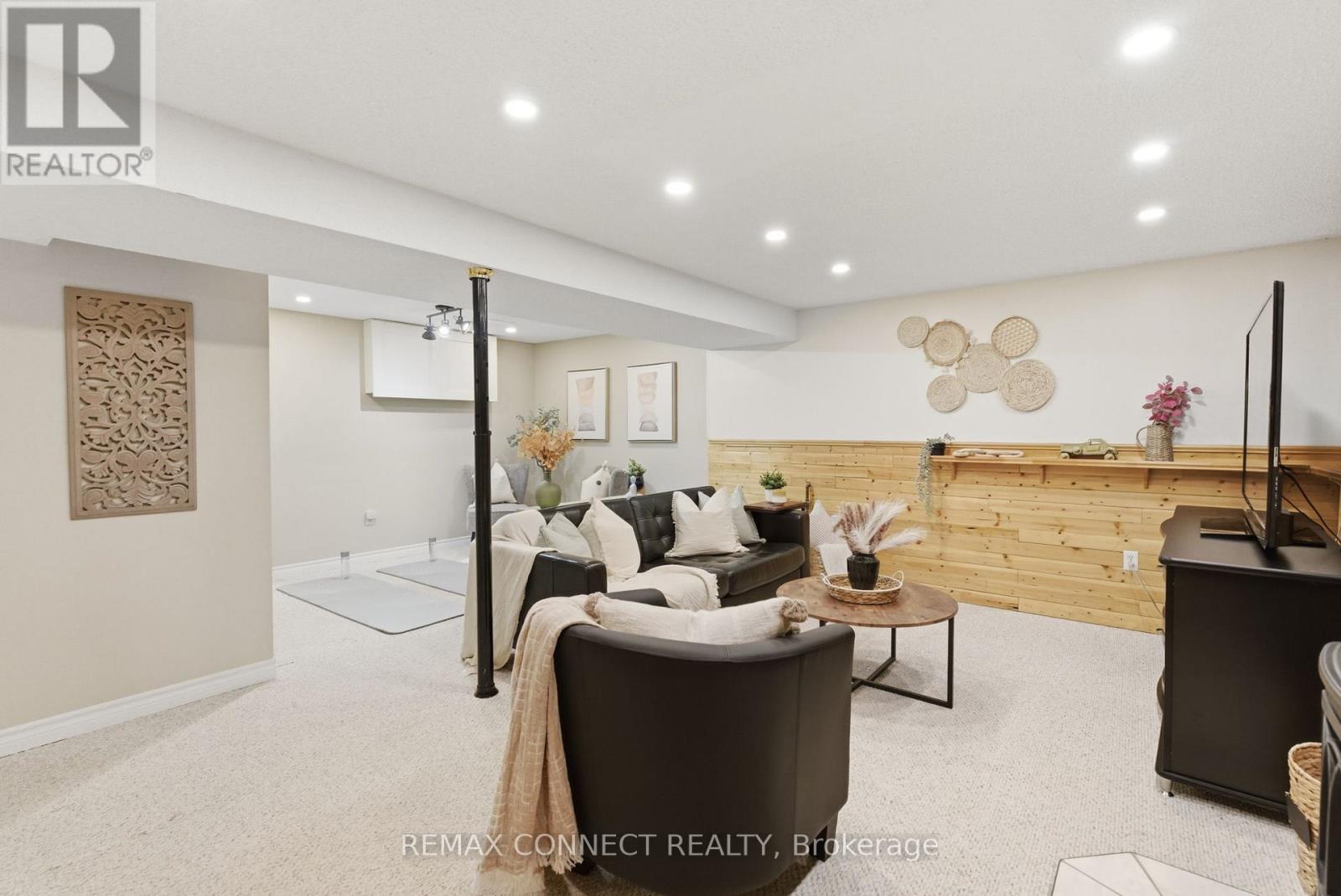 1202 Norman Court, Oshawa, Ontario  L1H 7X2 - Photo 25 - E12977292