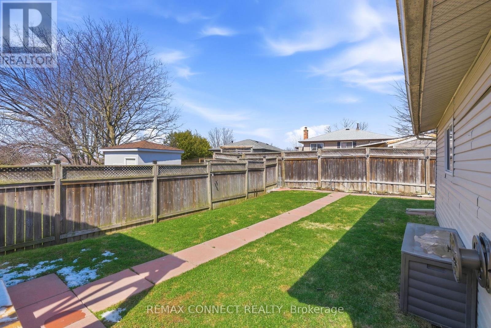 1202 Norman Court, Oshawa, Ontario  L1H 7X2 - Photo 39 - E12977292