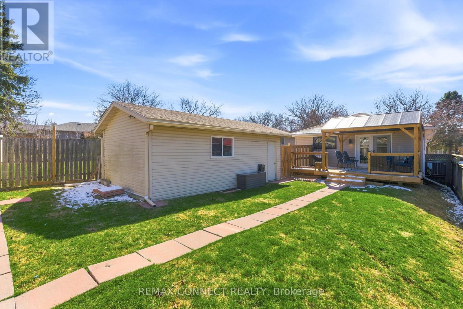 1202 Norman Court, Oshawa, Ontario  L1H 7X2 - Photo 42 - E12977292