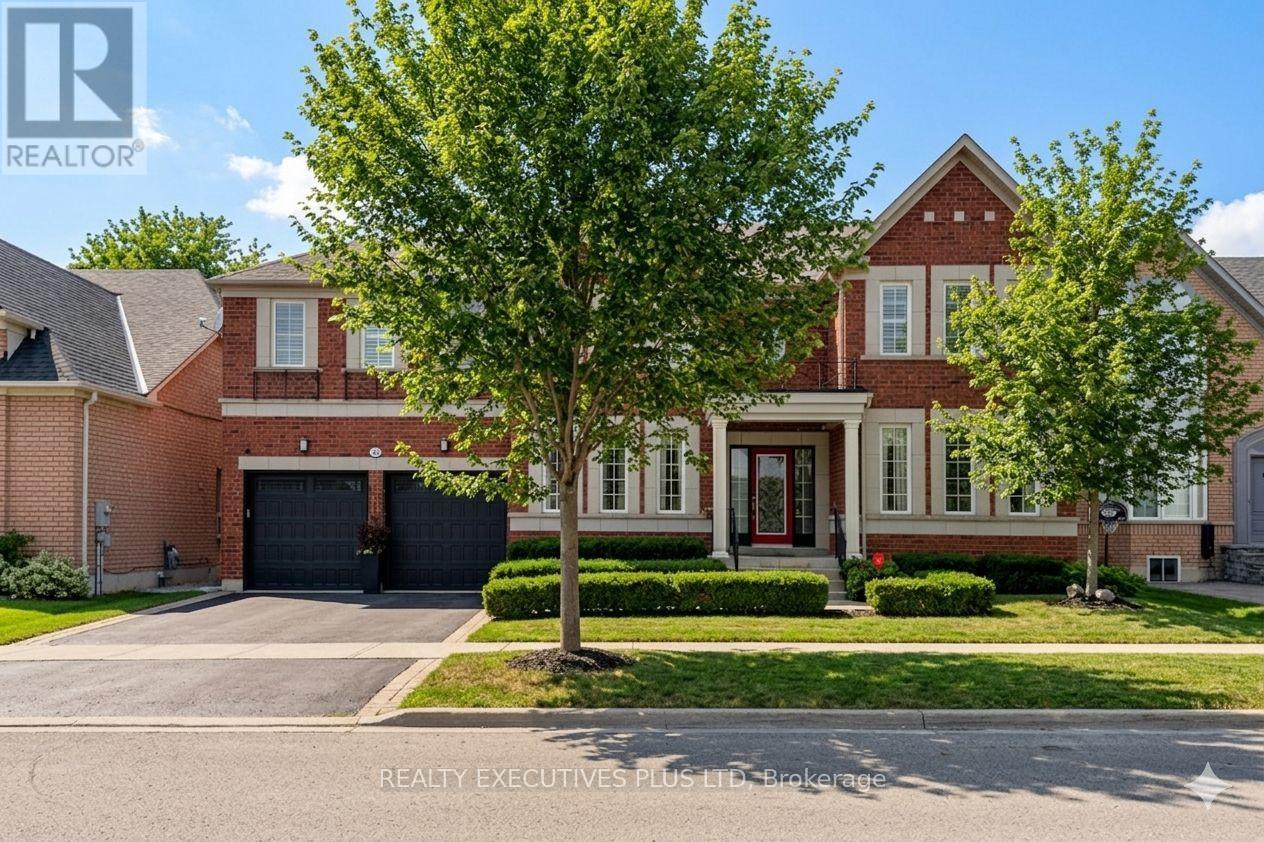 46 WILLIAMSON DRIVE W, Ajax, Ontario