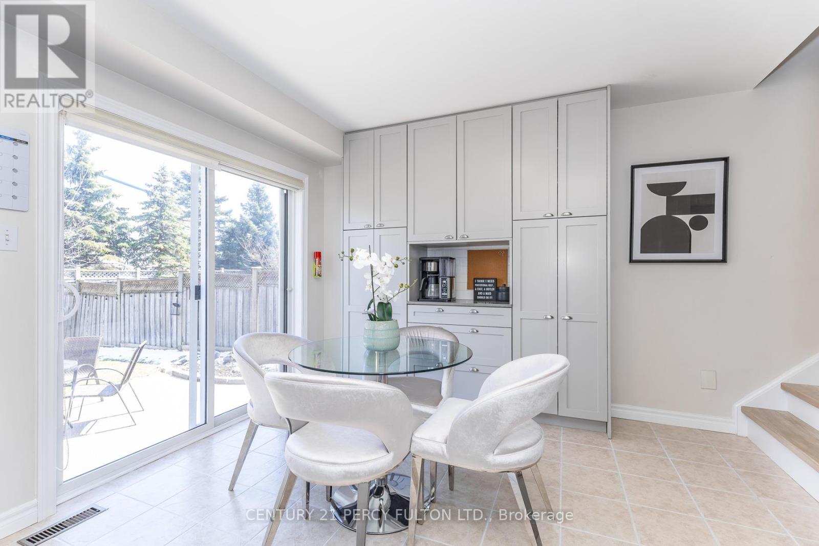 47 Harrongate Place, Whitby, Ontario  L1R 3E4 - Photo 14 - E12977330