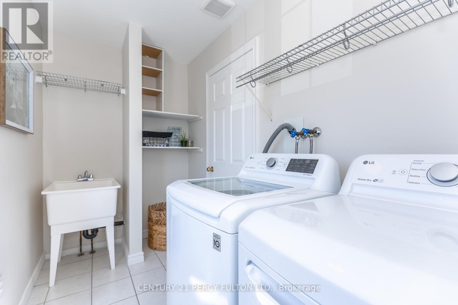 47 Harrongate Place, Whitby, Ontario  L1R 3E4 - Photo 32 - E12977330