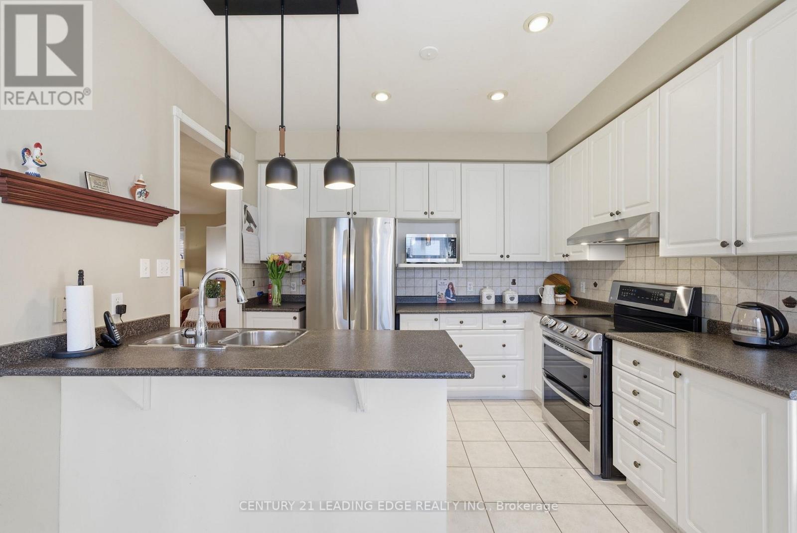 173 Whitby Shores Greenway, Whitby, Ontario  L1N 9P6 - Photo 14 - E12977336