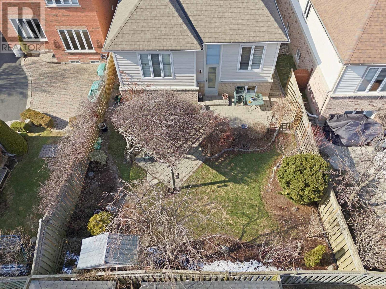 173 Whitby Shores Greenway, Whitby, Ontario  L1N 9P6 - Photo 38 - E12977336