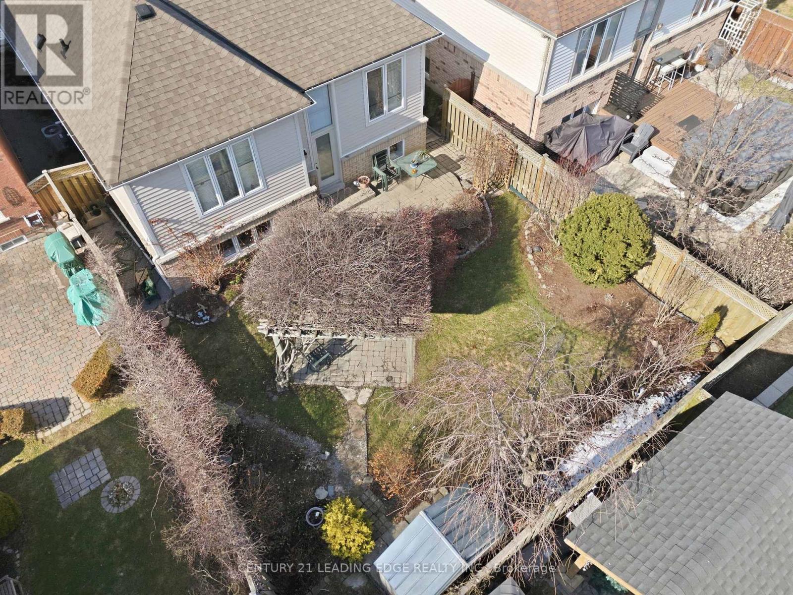 173 Whitby Shores Greenway, Whitby, Ontario  L1N 9P6 - Photo 39 - E12977336