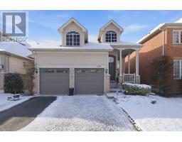 173 WHITBY SHORES GREENWAY, Whitby, Ontario