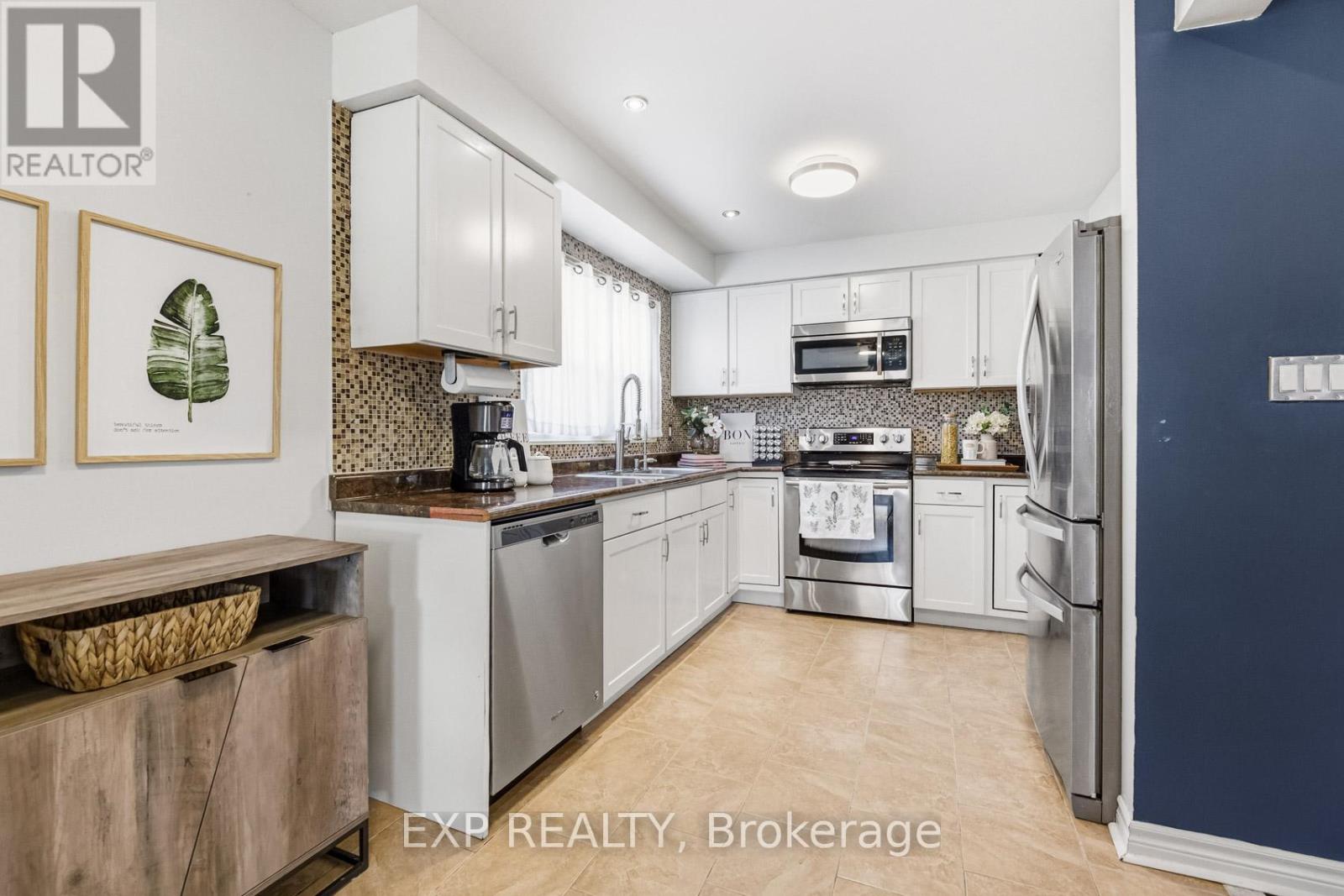 1927 Memory Lane, Pickering, Ontario  L1V 2T9 - Photo 12 - E12977338